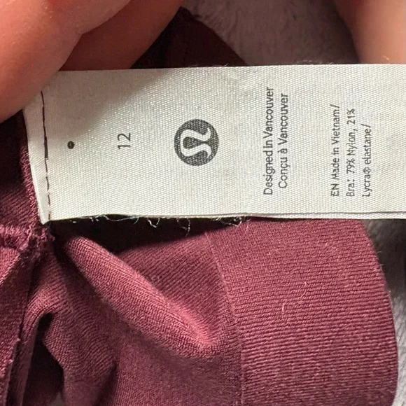 Lululemon Wine Light Bra - Picture 4 of 5